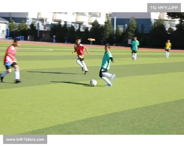 临沧市“奔跑吧·少年”青少年(学生)运动会足球项目开赛