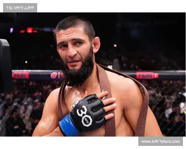 乔·罗吉评奇马耶夫:摔跤基石统治中量级,杜·普莱西斯难有胜机